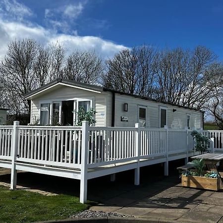 Sandy Bay Caravan Getaway 滨海纽比金 外观 照片