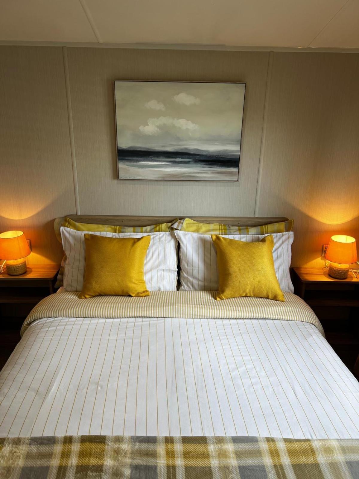 Sandy Bay Caravan Getaway 滨海纽比金 外观 照片